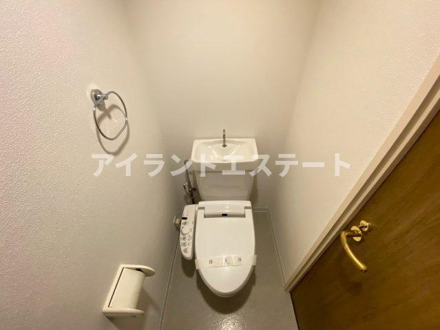 LANAI COURT CLASSIC　ファミリー向け　角部屋　オートロックのトイレ