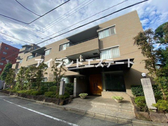 LANAI COURT CLASSIC　ファミリー向け　角部屋　オートロックの外観