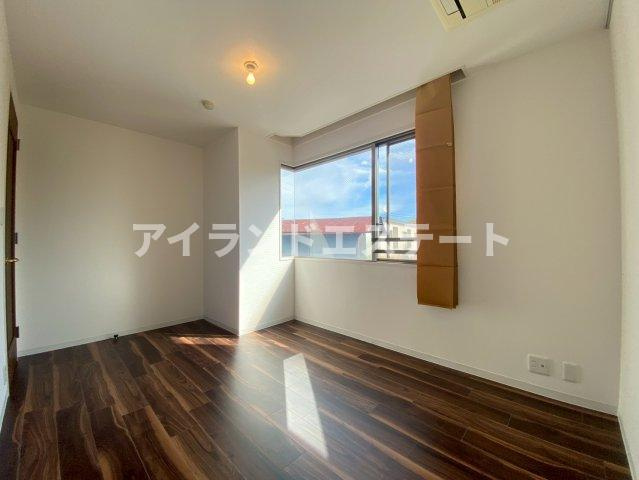 LANAI COURT CLASSIC　ファミリー向け　角部屋　オートロックの洋室