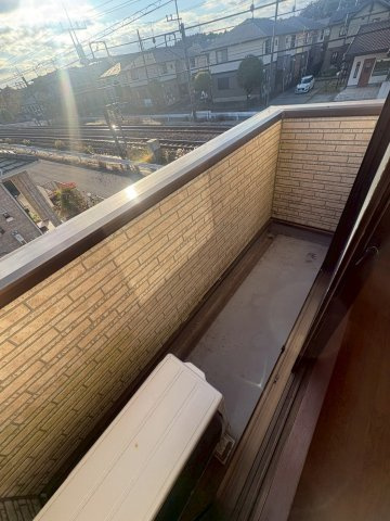 【バルコニー】