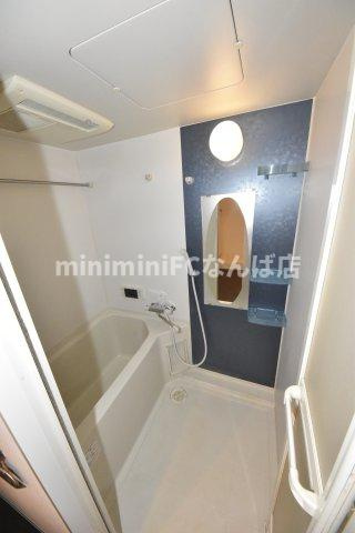 エステムコート難波EASTレオルガの浴室