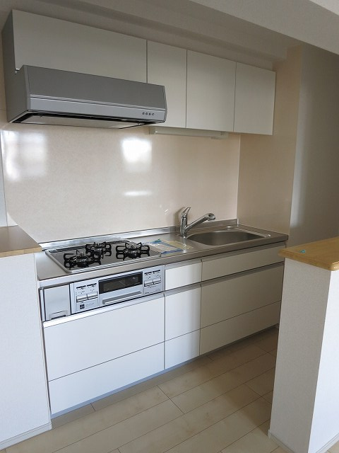 アンジュール登戸のキッチン