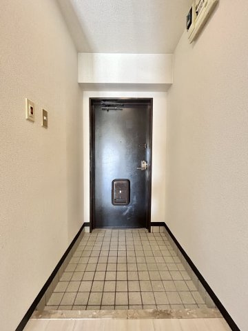 クオリティ平針の玄関