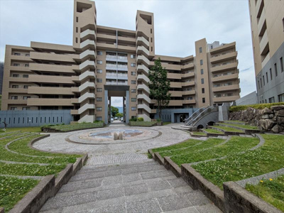 【外観】 | ＡｃｉｔｙヒルズアリーナⅢ番館