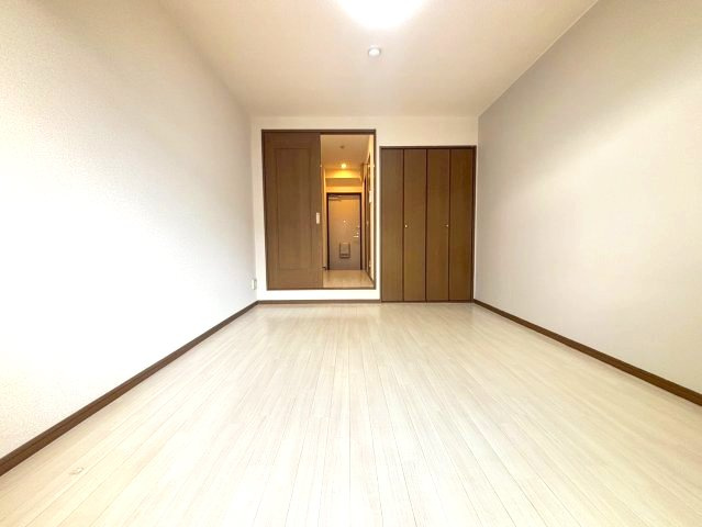 ＣＡＳＡ　ＤＥ　ＴＳＵＺＵＹＡＭＡＤＡＩの居間・リビング