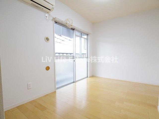 ガーデン花小金井(ガーデンハナコガネイ)の洋室