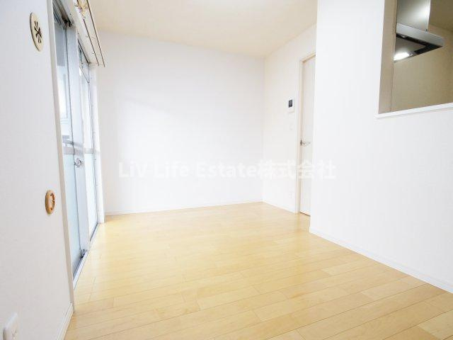 ガーデン花小金井(ガーデンハナコガネイ)の洋室