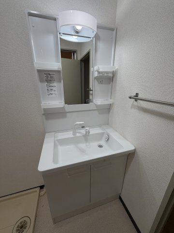 カサマローネの洗面所