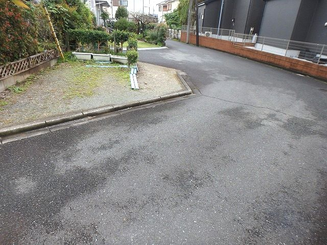 【前面道路含む現地写真】 | 川口町　更地渡し