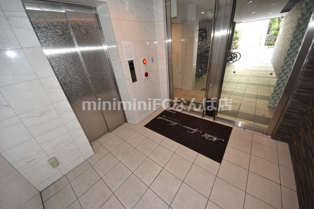 ノーブルスクエア新町