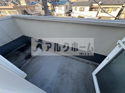 国分西2丁目戸建てのバルコニー