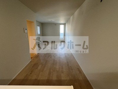 国分西2丁目戸建ての居間・リビング