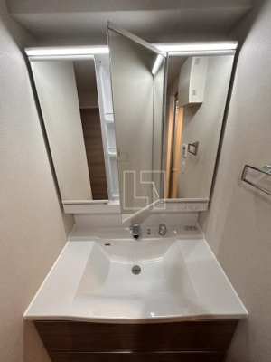 【独立洗面台】 | IBC Residence West | IBC Residence West(アイビーシーレジデンスウエスト)　独立洗面化粧台