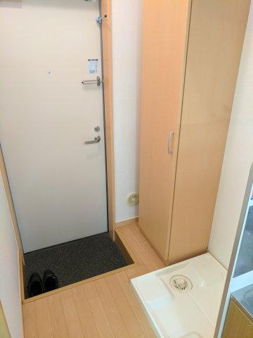 アビターレ中央Ⅱの玄関