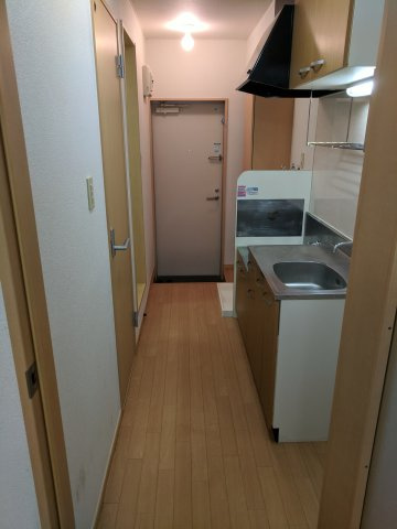 アビターレ中央Ⅱの玄関