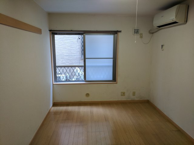 アビターレ中央Ⅱの居間・リビング