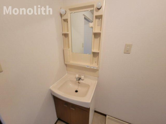 パークハウス2番館の独立洗面台