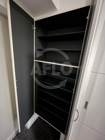 ノーブルスクエア新町　堀江小学校区の収納|ノーブルスクエア新町　シューズボックス