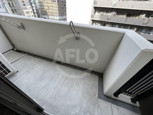 ノーブルスクエア新町　堀江小学校区のバルコニー|ノーブルスクエア新町　バルコニー