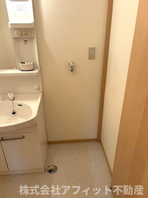 【その他】 | ヴィラシオン木之庄 B棟 | 室内洗濯機置き場