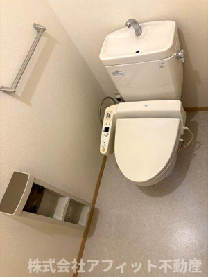 【トイレ】 | ヴィラシオン木之庄 B棟 | 温水洗浄暖房便座