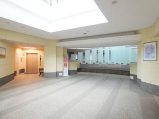 【エントランス】 | パークシティ大宮セントラルタワー | 訪れる人にも、住まう人にも。すべての人に快適なエントランスです