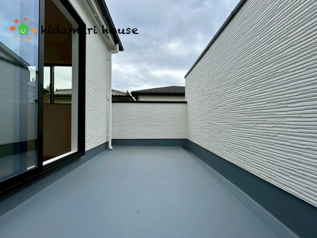 上尾市浅間台12期　新築戸建　GRACE02のバルコニー