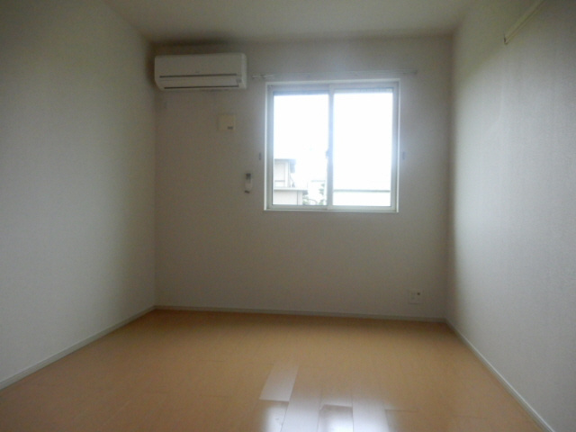 リヴェールコートⅤの寝室