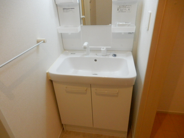 リヴェールコートⅤの洗面所