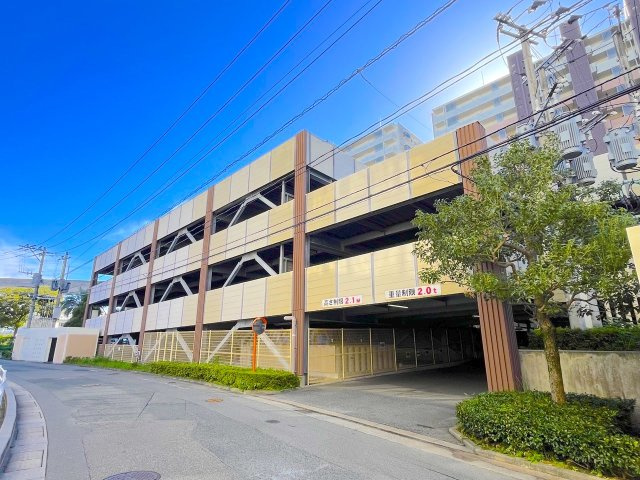 エバーライフパセオ博多南の駐車場