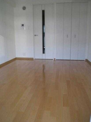 【居間・リビング】 | ドゥーエ横濱台町