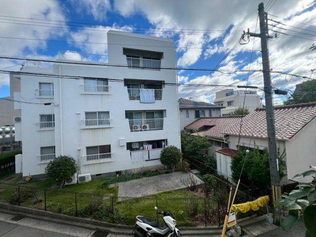 泉が丘貸家の展望