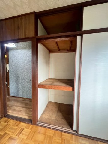 泉が丘貸家の内装