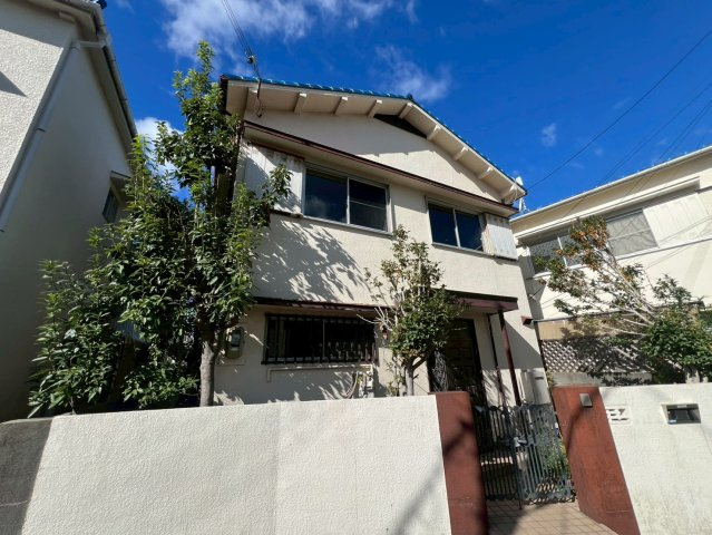 泉が丘貸家の外観