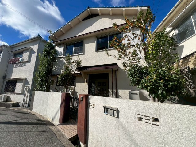 泉が丘貸家
