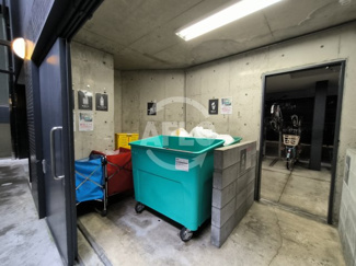 【その他共用部分】 | アルカディーナ京町堀 | アルカディーナ京町堀　ゴミ捨て場