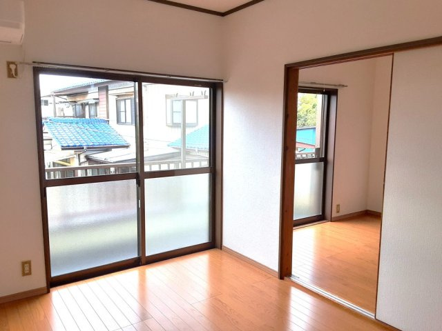 コーポみやざわの洋室