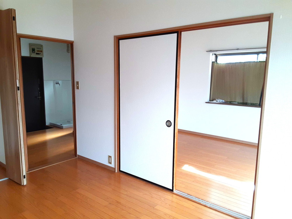 コーポみやざわの洋室