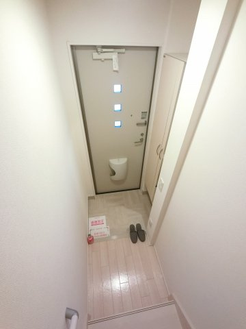 【玄関】