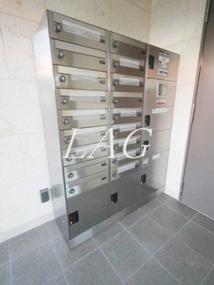 【その他共用部分】 | アファンガーデン | 宅配ボックスと集合ポストです。