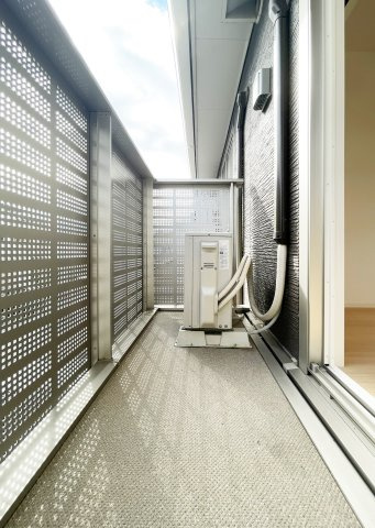 ボヌール城南のバルコニー