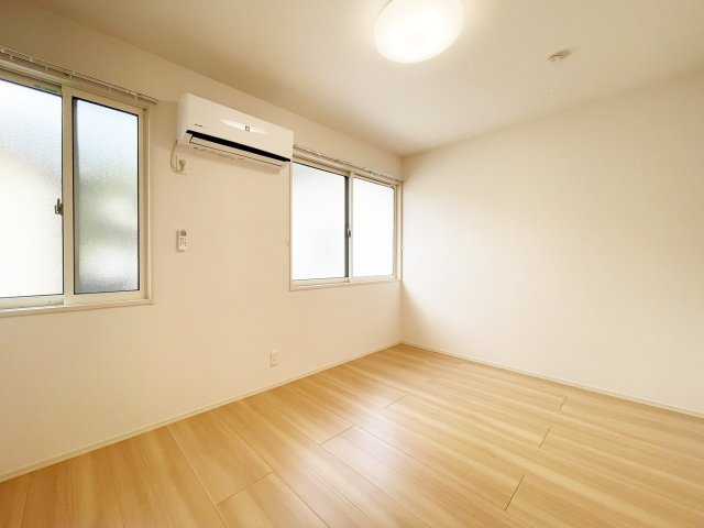 ボヌール城南の居間・リビング