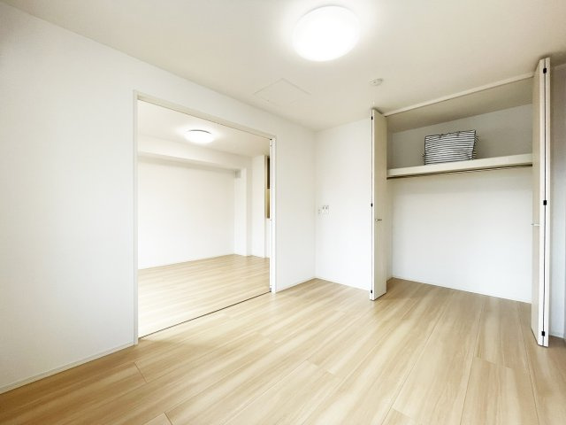 ボヌール城南の居間・リビング