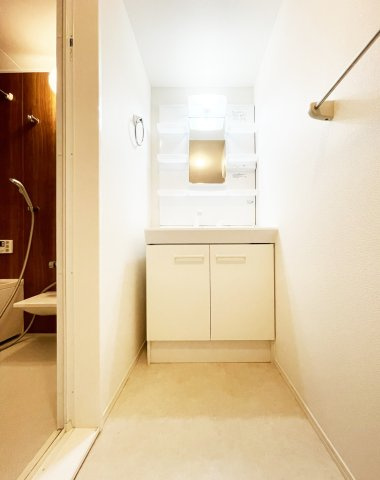 ボヌール城南の洗面所