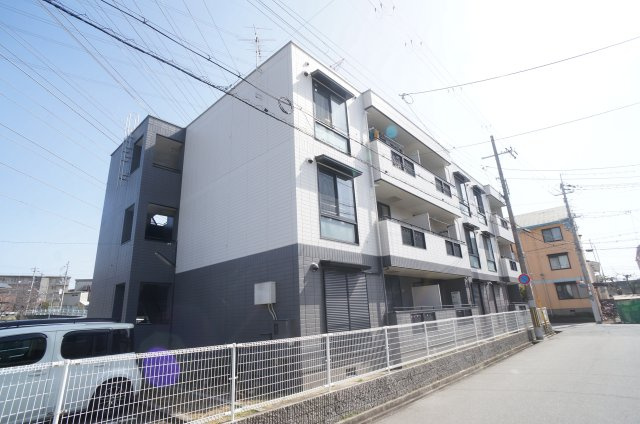 トリヴァンベール武庫川の外観