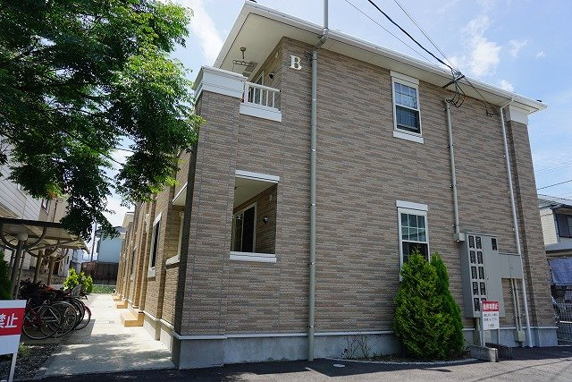 レヴェランスＢの外観|外観もきれいです