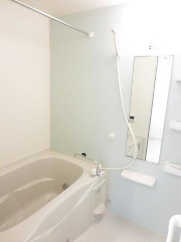 レヴェランスＢの浴室|コンパクトで使いやすいお風呂です