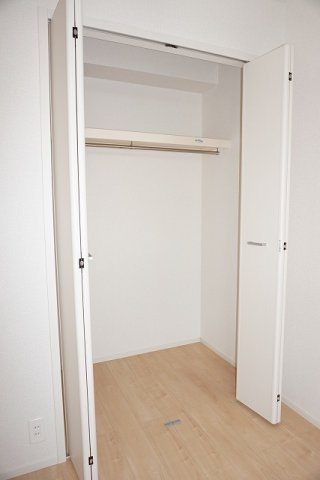 クラール南庄町　Ｃの収納|収納豊富です
