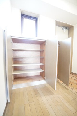 【収納】 | ファインビュー千葉 | ※同物件・同タイプの写真です。