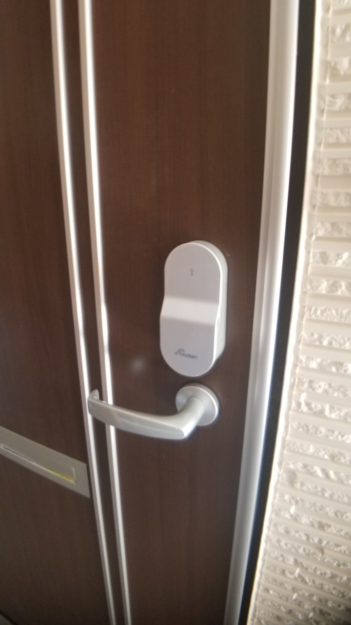 メゾン・ド・シャルールの玄関